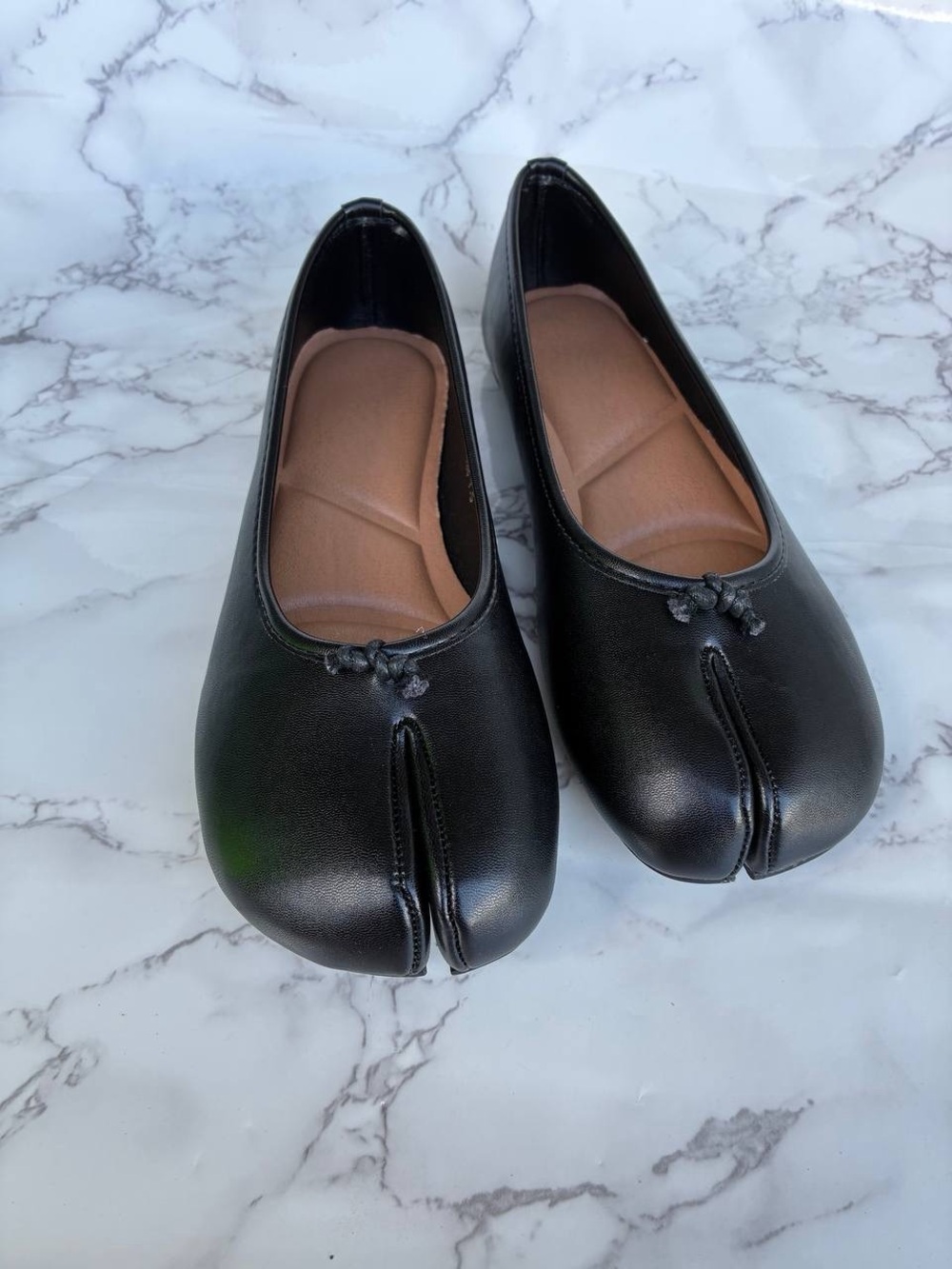 Women's Black Split-Toe Ballet Flats